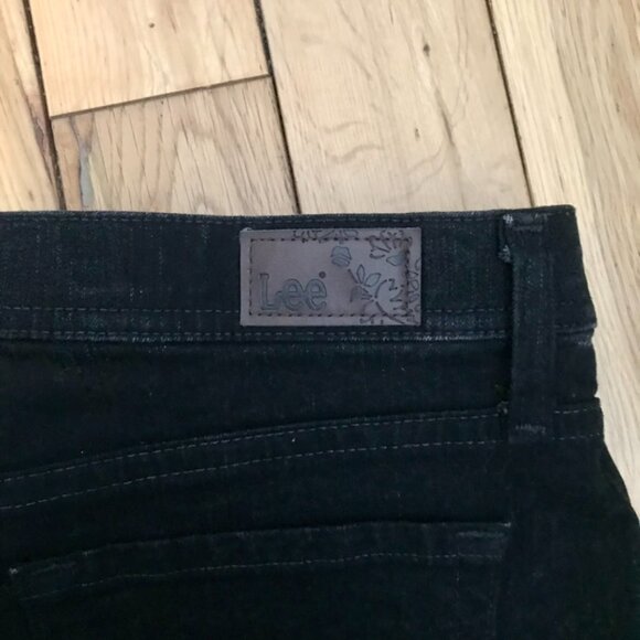 Lee Black Denim Jeans Women's 12 Short Classic Fit Straight Leg - Picture 2 of 7